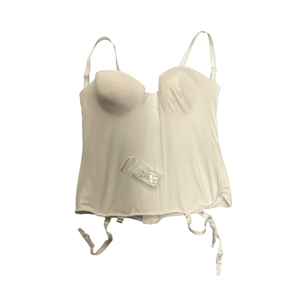Chic Cream Bustier with Adjustable Straps